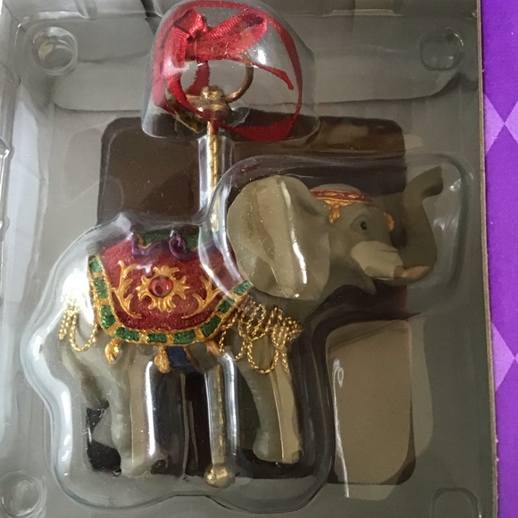 NEW Carousel Elephant Christmas Ornament - Picture 3 of 3